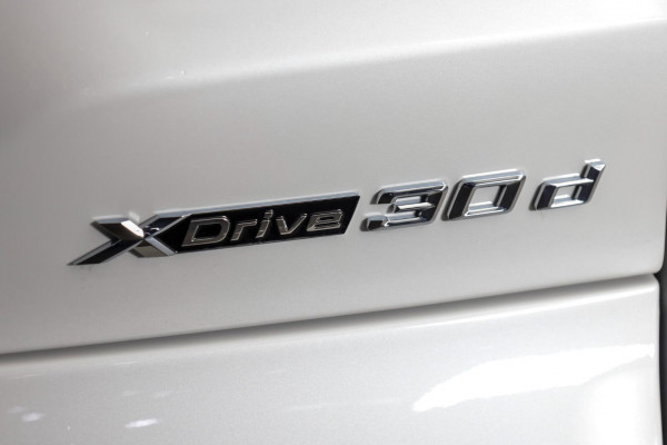 2026 BMW X5 G05 LCI xDrive30d M Sport SUV image 15