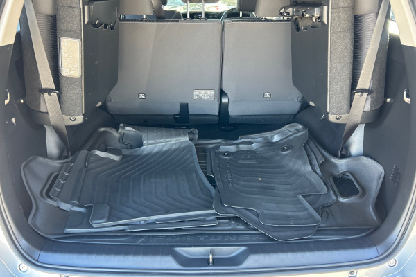 2023 Toyota Fortuner GUN156R GXL SUV Image 11