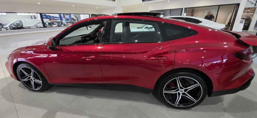 2025 MG MG7 IP42 Essence Sedan Image 21