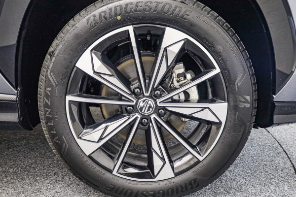 2026 MG HS Essence SUV Image 2