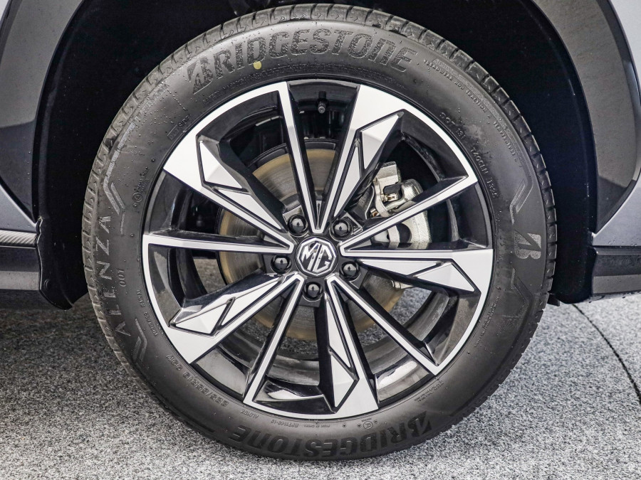2026 MG HS Essence SUV Image 2