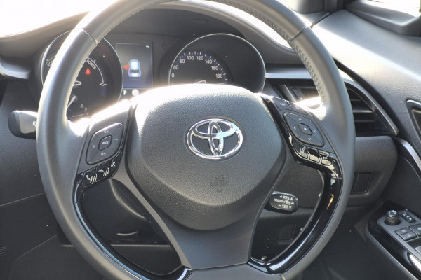 2023 Toyota C-HR ZYX10R Koba SUV Image 10