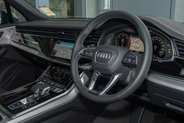 2025 Audi Q7 4M TDI 170kW SUV image 6