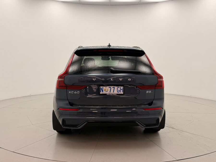 2026 Volvo XC60 UZ Ultra B5 Dark SUV Image 6