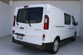 2020 MY21 Renault Trafic L2H1 Long Wheelbase Crew Lifestyle Van