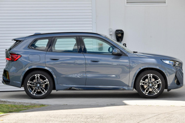 2025 BMW X1 U11 xDrive20i M Sport SUV image 3