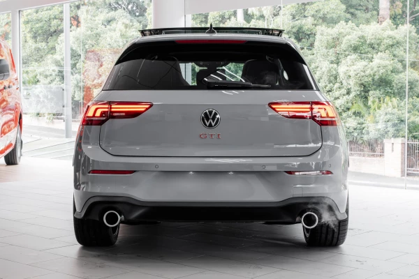 2025 Volkswagen Golf 8.5 GTI Hatch Image 5
