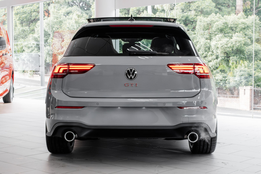 2025 Volkswagen Golf 8.5 GTI Hatch Image 5