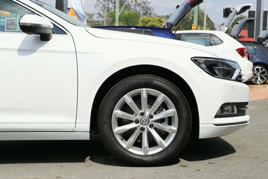 2019 Volkswagen Passat B8 132TSI Comfortline Sedan Image 5