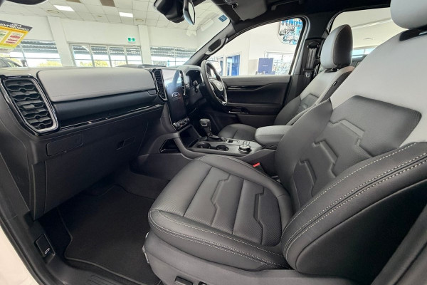 2026 MY26.5 Ford Everest UB Sport SUV Image 22