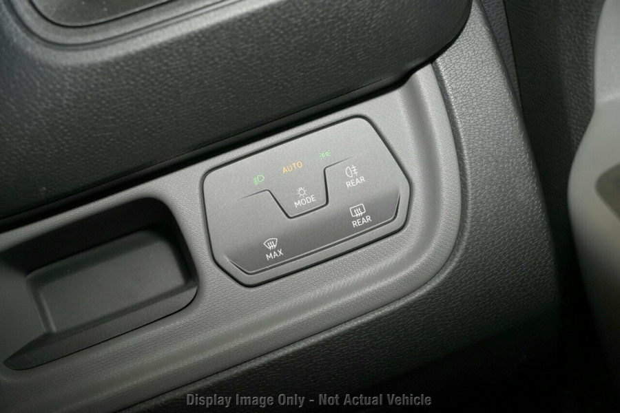 2025 Volkswagen ID. Buzz Cargo EBN BEV550 Van Image 18