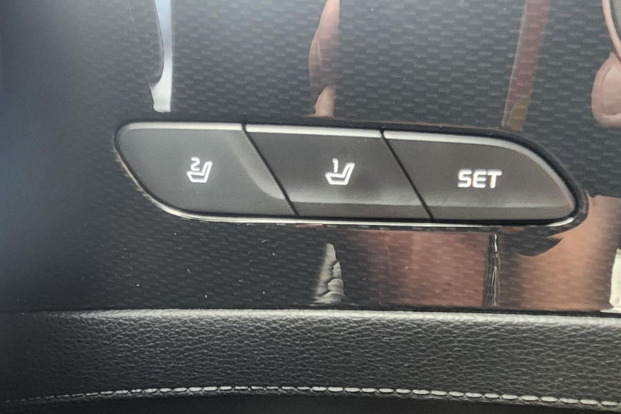2021 MY22 Kia Cerato BD Sport Hatch Image 26