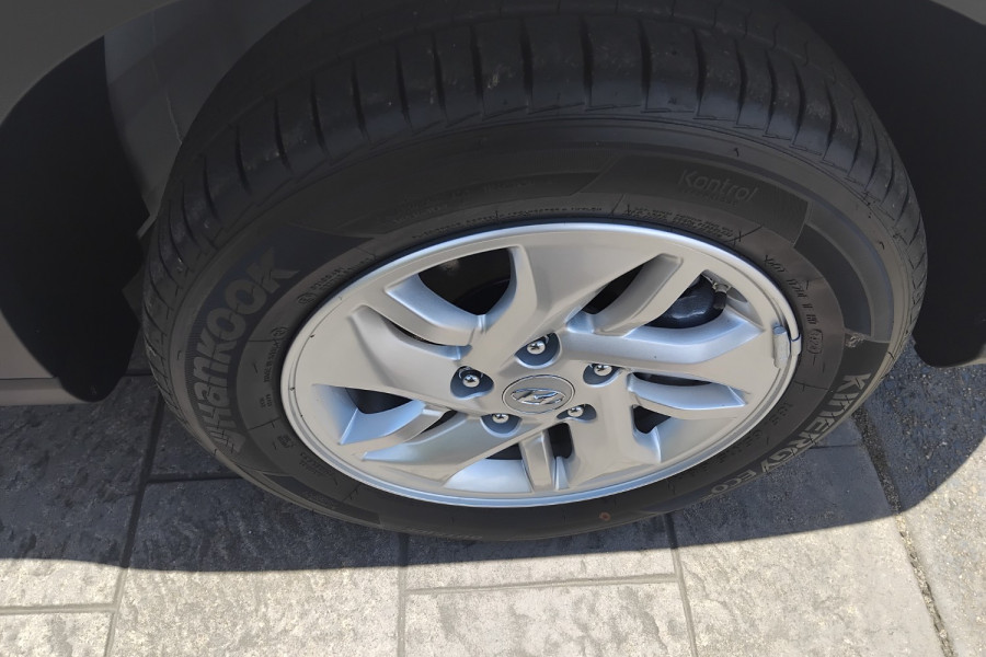 2024 Hyundai Venue QX.V5  SUV Image 8