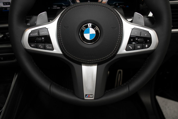 2026 BMW X6 G06 LCI xDrive30d M Sport SUV image 11