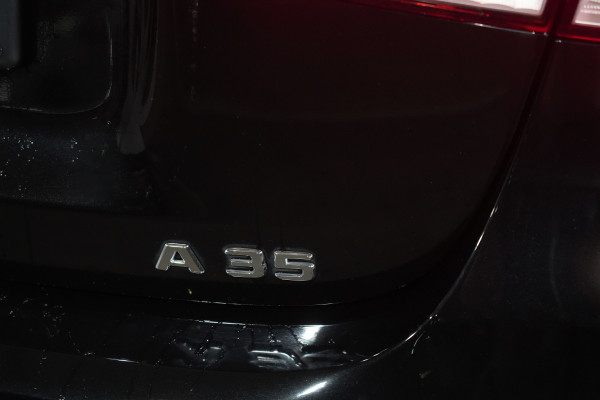 2022 Mercedes-Benz A-Class 4matic Hatch Image 9