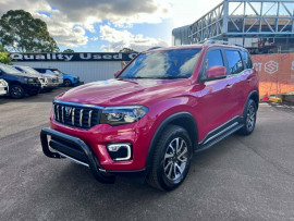2023 Mahindra Scorpio  Z8 SUV image 4