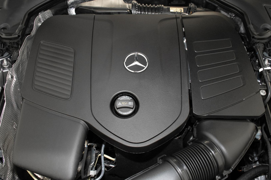 2026 Mercedes-Benz C-Class W206 C350 e Sedan