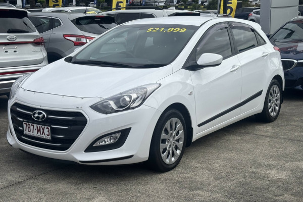 2015 Hyundai i30 GD2 Active Hatch Image 5