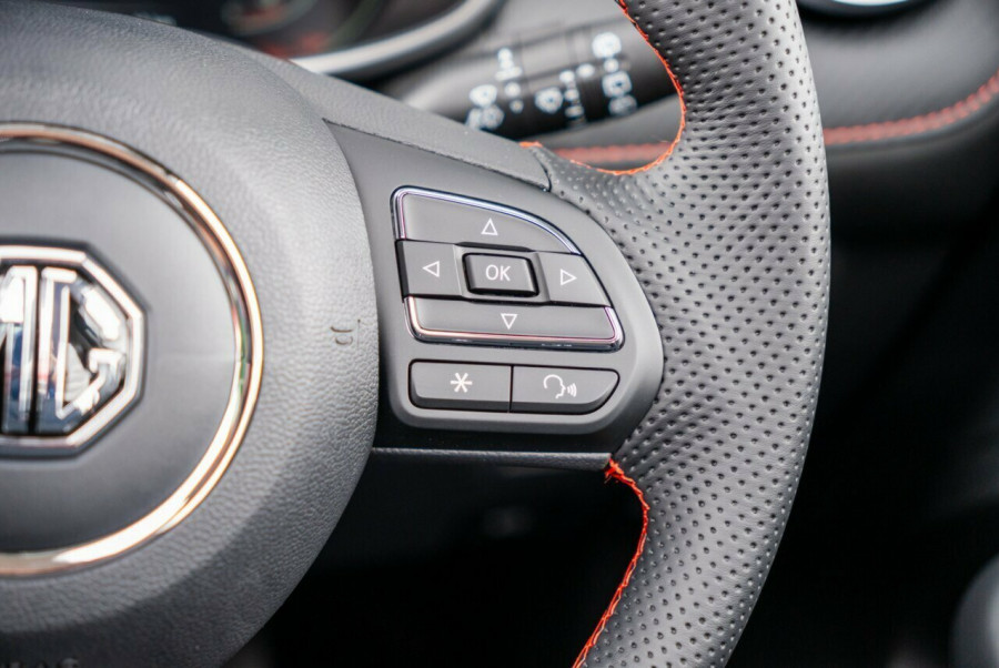 2024 MG ZST S13 Essence SUV Image 12