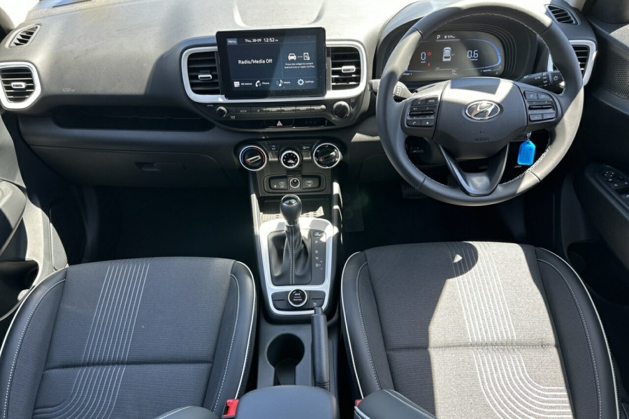 2024 Hyundai Venue QX.V5 Active SUV Image 9