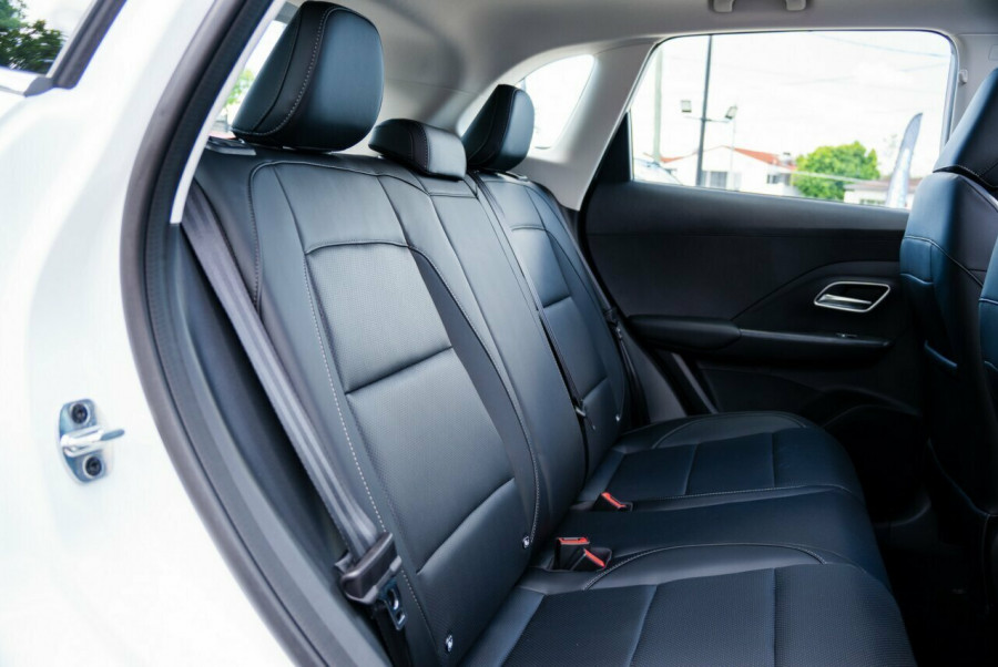 2024 MY24.5 MG ZS ZS32 Essence Hybrid+ SUV Image 9