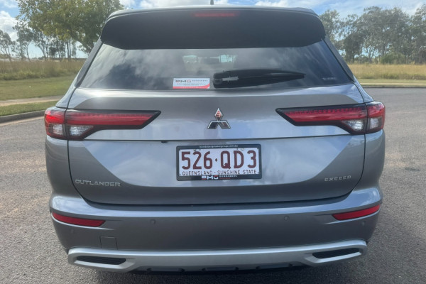2022 MY22.5 Mitsubishi Outlander ZM Exceed SUV Image 4