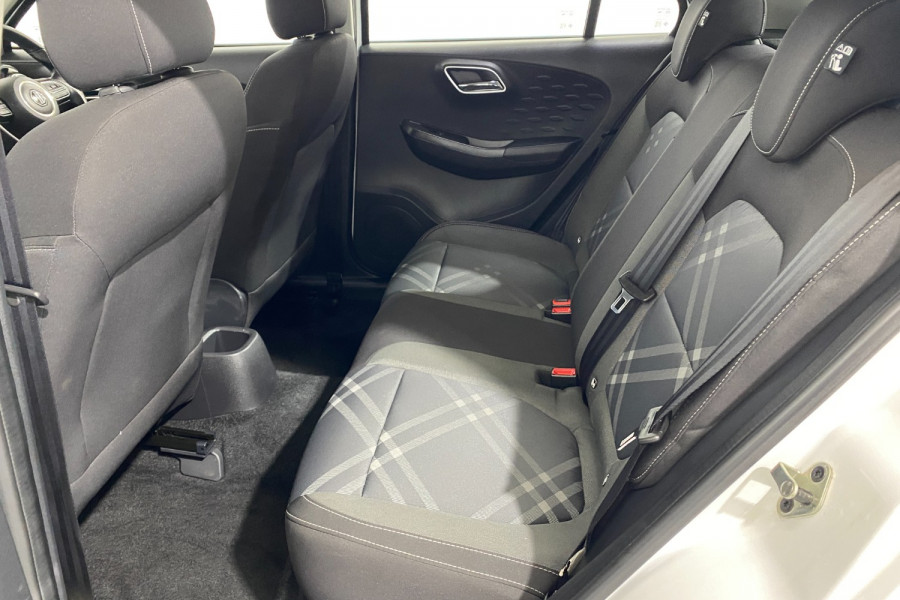 2022 MG MG3 SZP1 Core Hatch Image 9