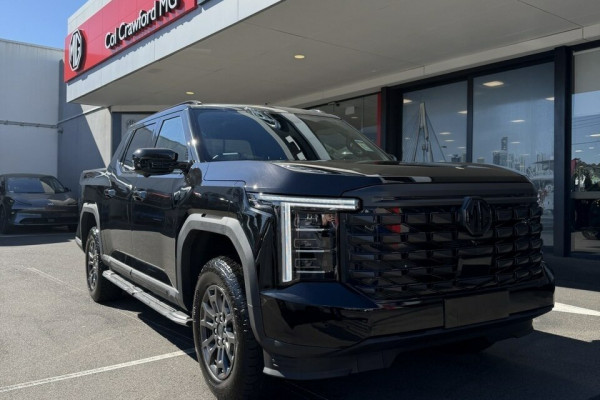 2026 MG U9 EKK1C Black Edition Ute Image 1