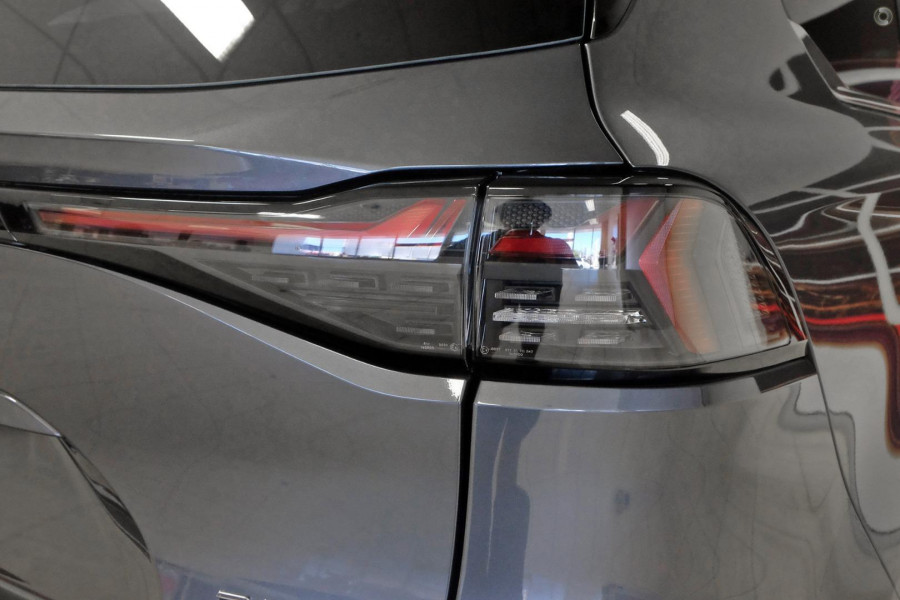 2026 MY25.5 Isuzu MU-X RJ LS-T SUV Image 9