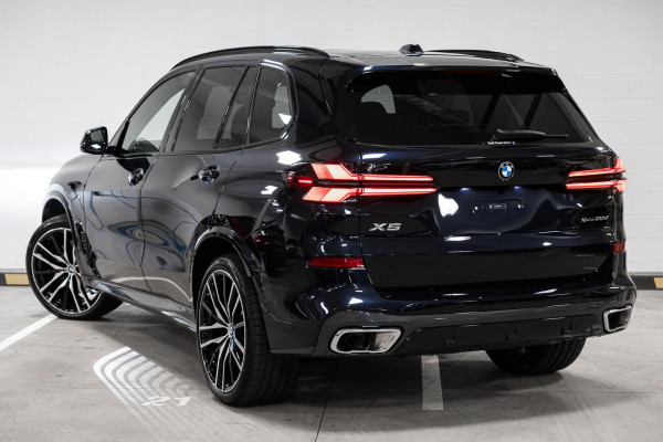 2026 BMW X5 G05 LCI xDrive30d M Sport SUV image 2