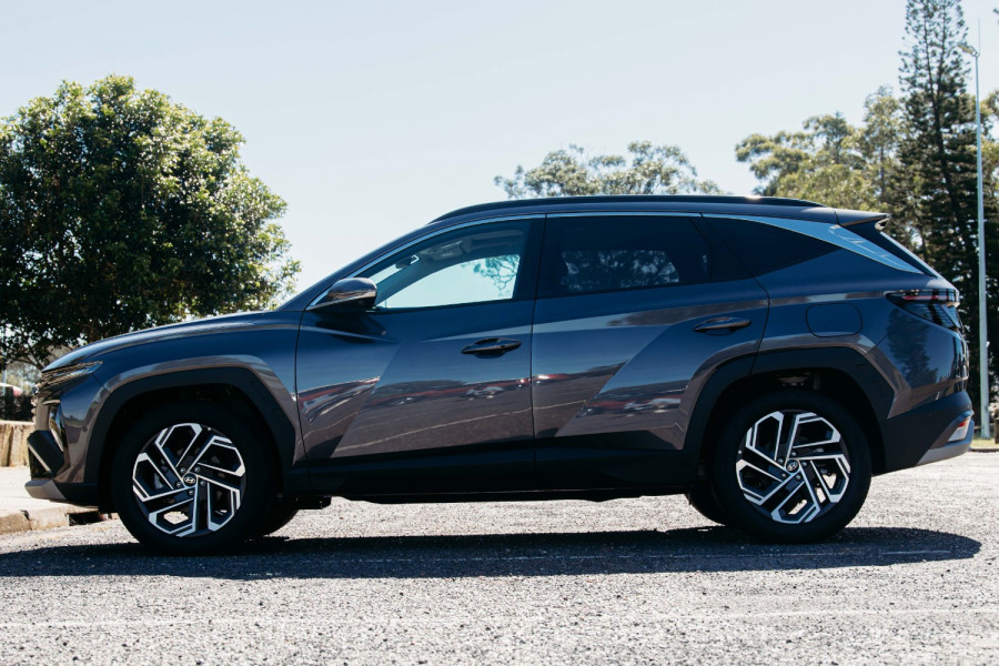 2024 MY25 Hyundai Tucson NX4.V3 Premium SUV Image 9