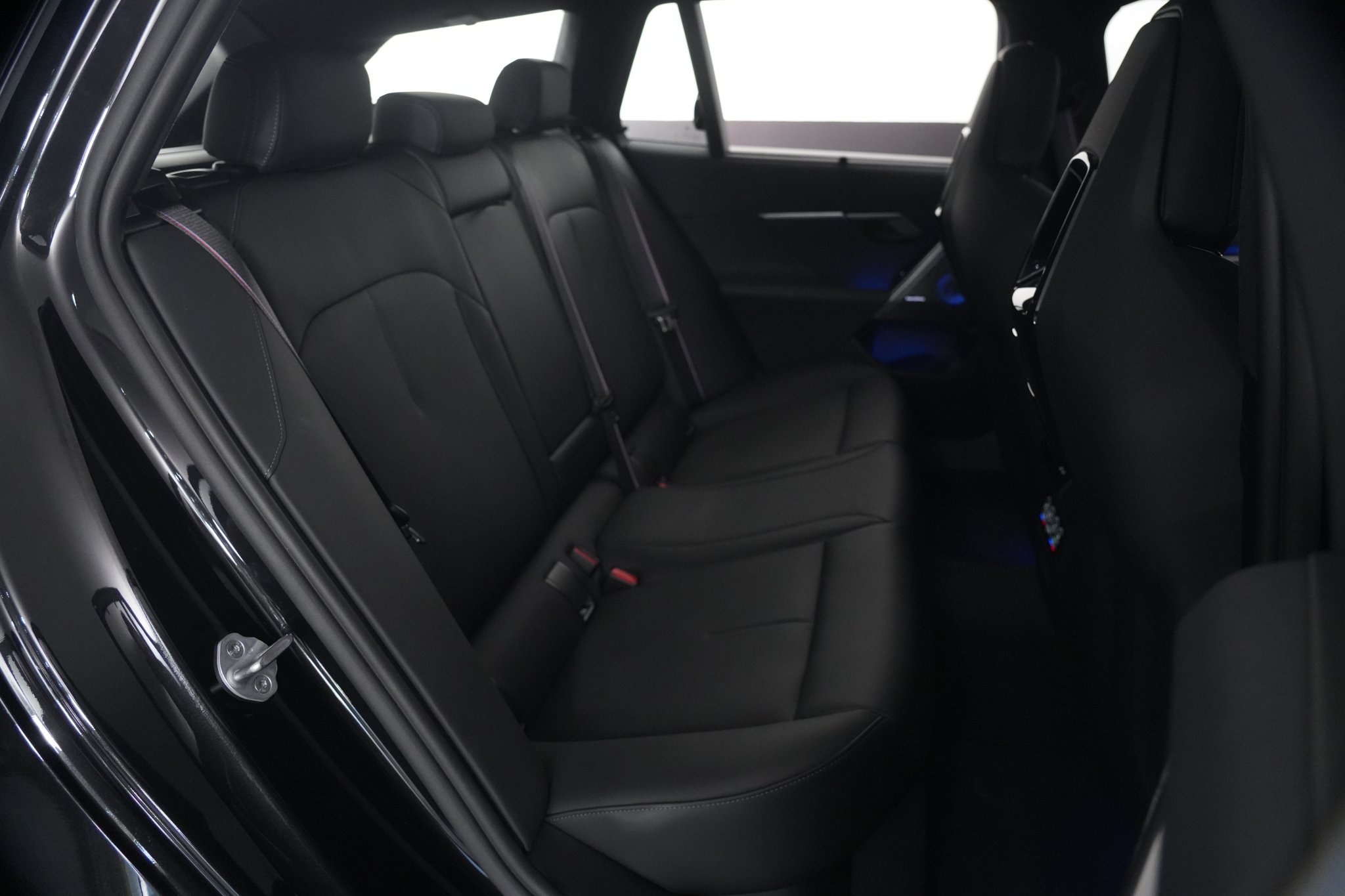 2025 BMW M5 Touring SUV Image 42