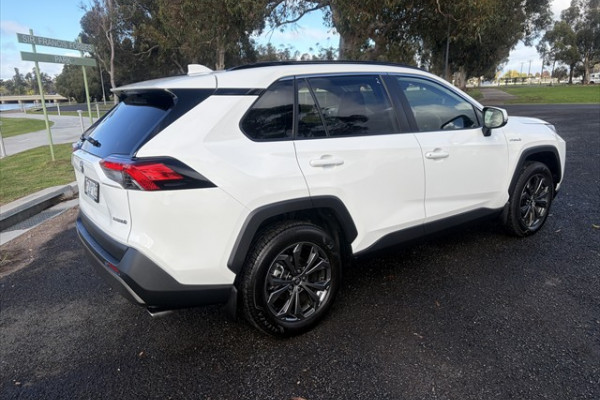 2024 Toyota RAV4 AXAH54R GXL SUV Image 6