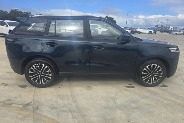 2026 Jaecoo J5  Summit SUV Image 10