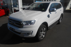 Ford Everest Titanium 4WD UA