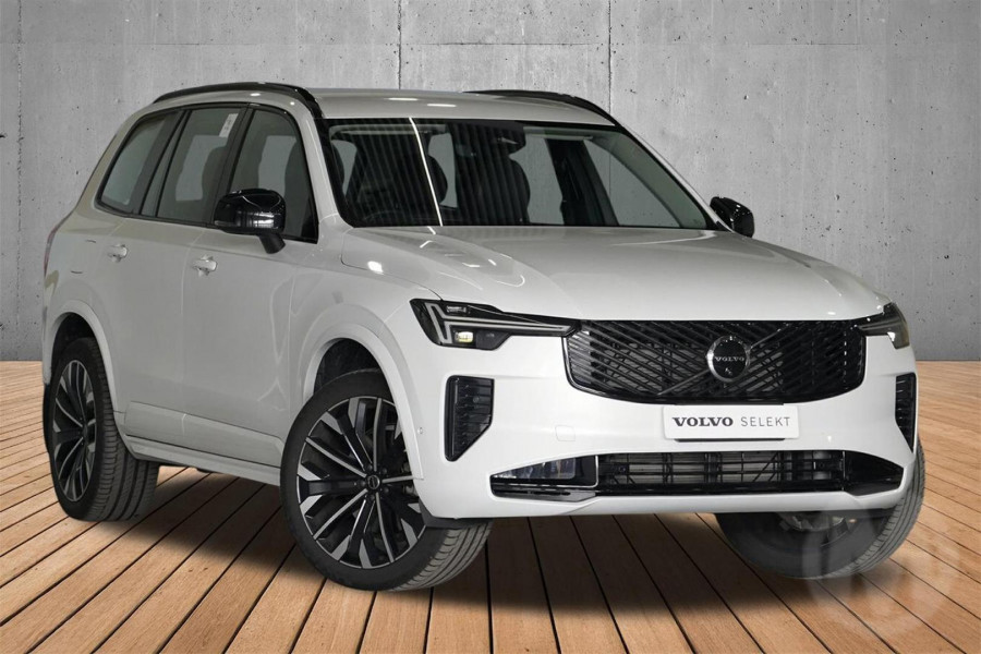 2026 Volvo XC90 L Series Ultra B5 Dark SUV Image 1