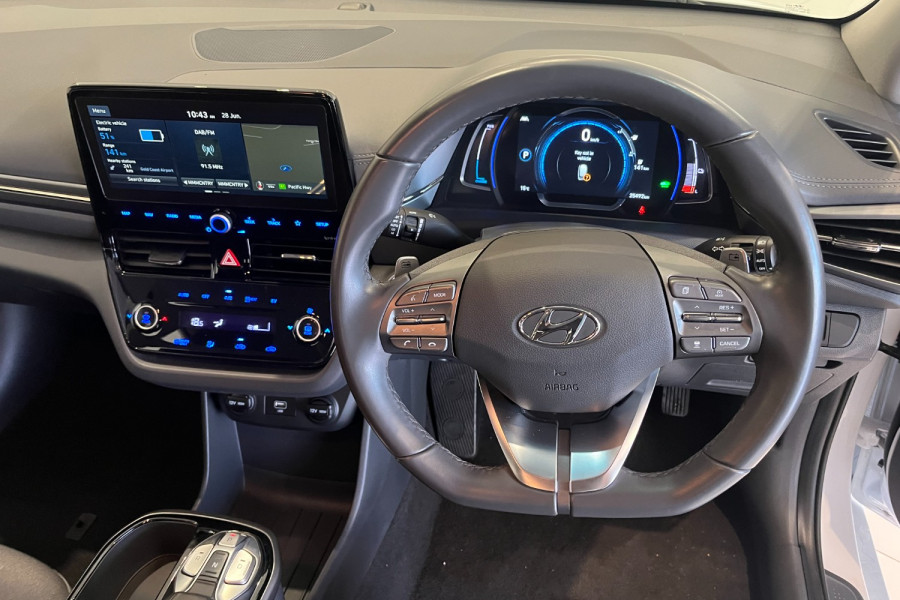 2019 Hyundai IONIQ AE.2 Electric Elite Hatch Image 7