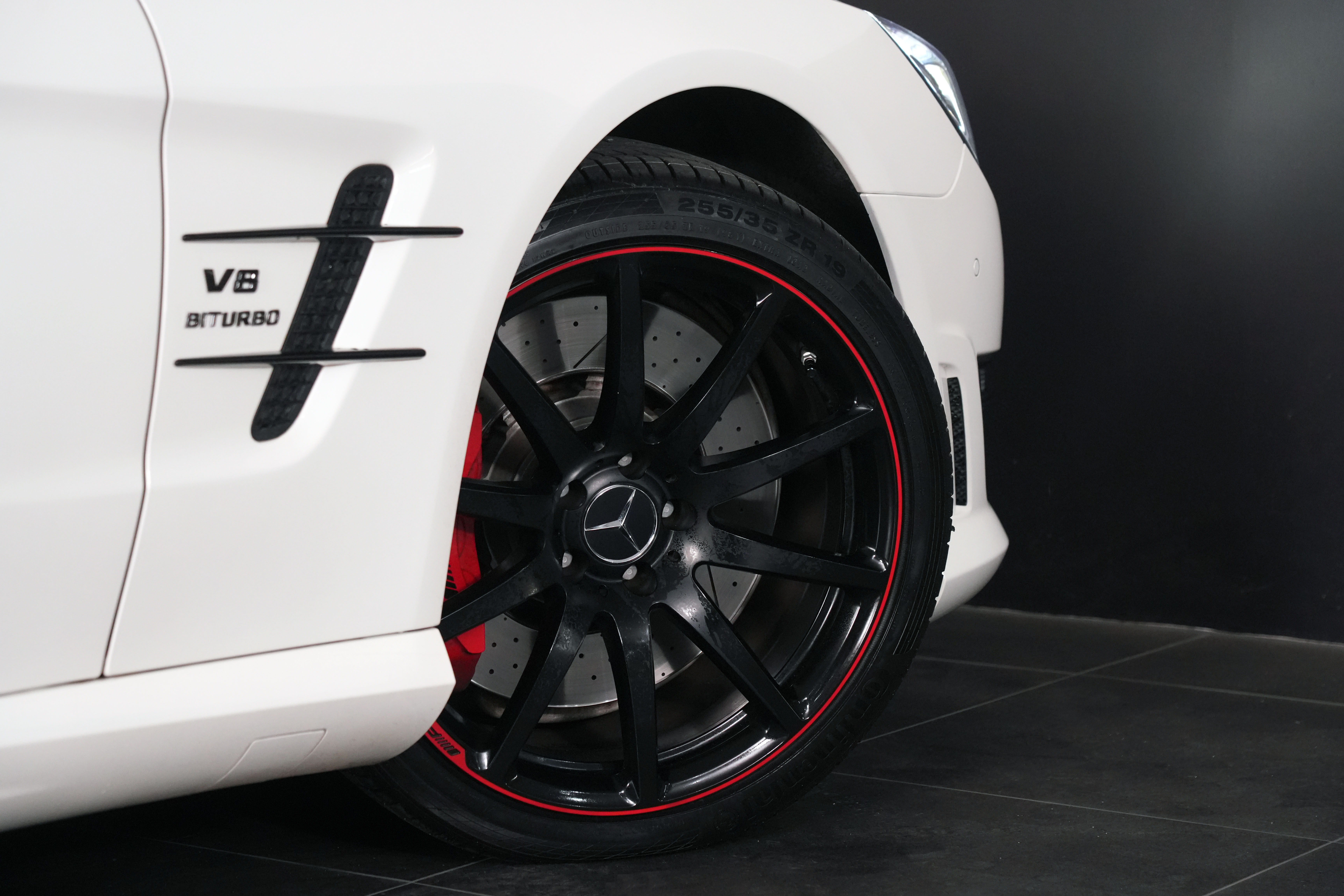 2015 Mercedes-Benz SL-Class 63 Amg EDITION Convertible Image 25