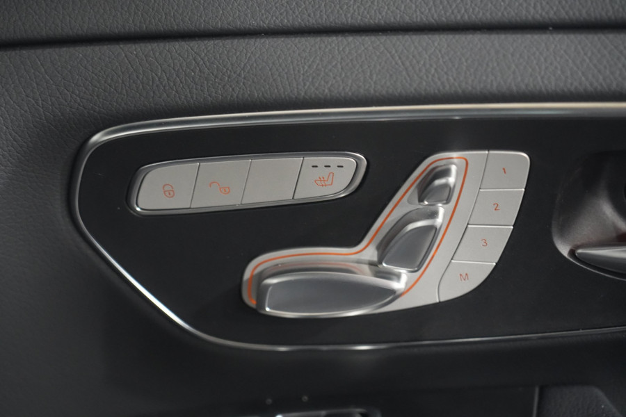 2022 Mercedes-Benz V-Class V300 d Avantgarde People Mover