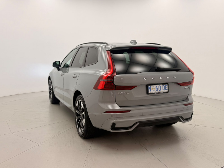 2025 MY26 Volvo XC60 UZ Ultra B5 Dark SUV Image 5