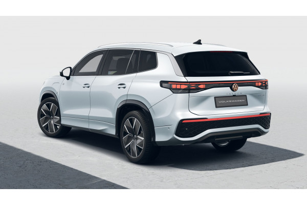 2026 Volkswagen Tayron R4 200TSI eHybrid R-Line SUV Image 3