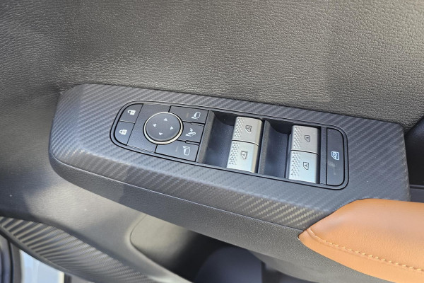2024 Mitsubishi Outlander ZM PHEV Exceed Tourer SUV Image 21