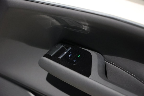 2026 Volvo EX90  Ultra Twin Motor Performance SUV Image 12