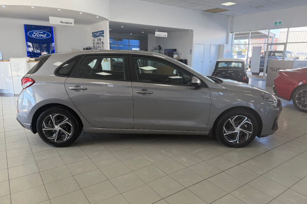 2023 Hyundai i30 PD.V4  Hatch Image 10