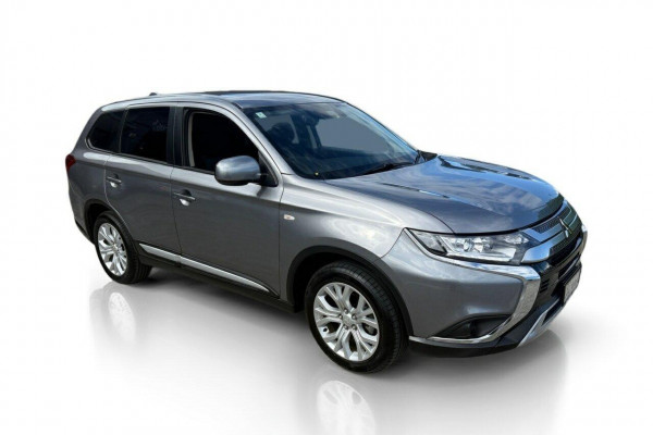 2021 Mitsubishi Outlander ZL ES SUV Image 1