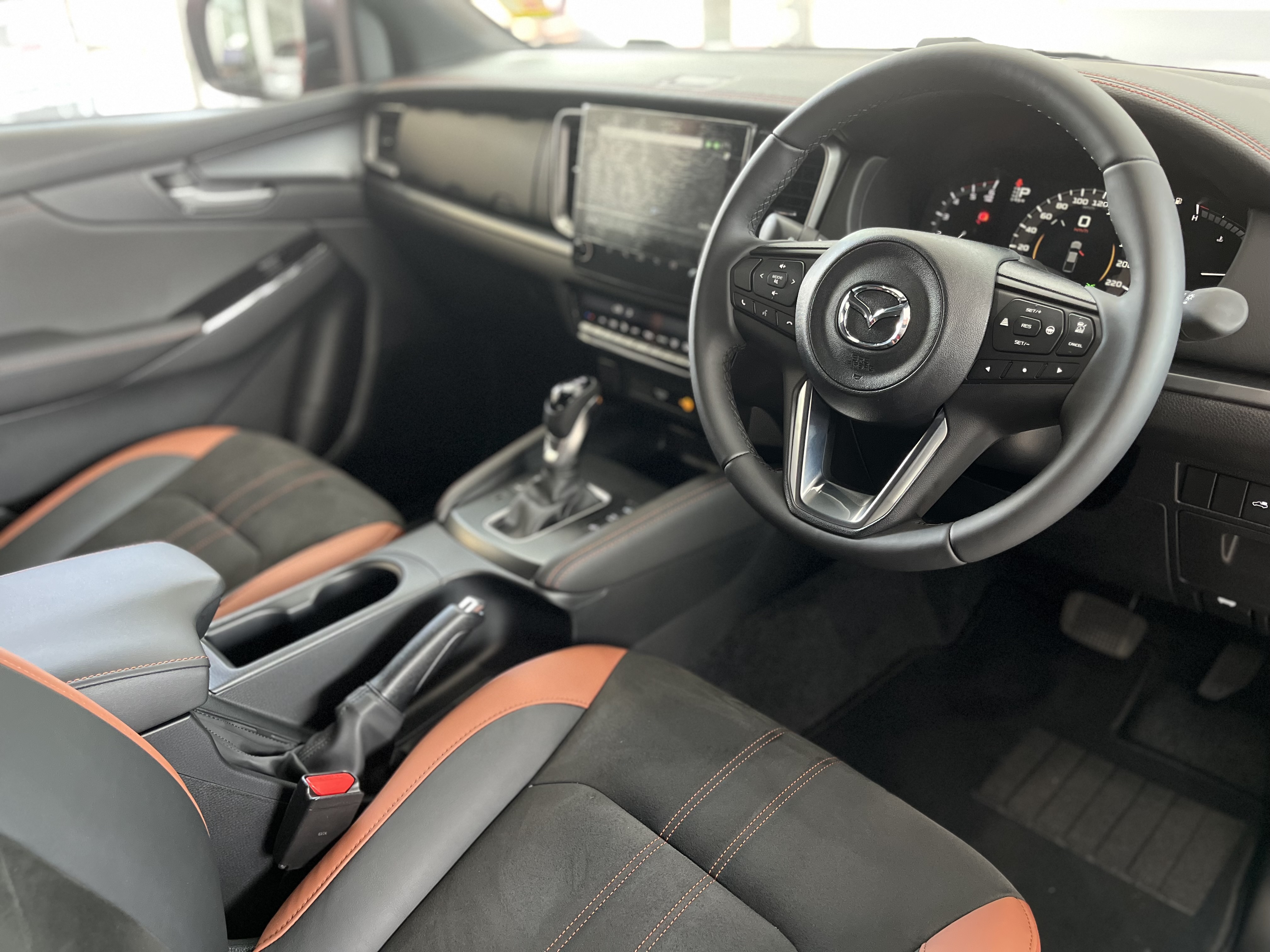 2024 MY25 Mazda BT-50 TF SP Ute Image 17