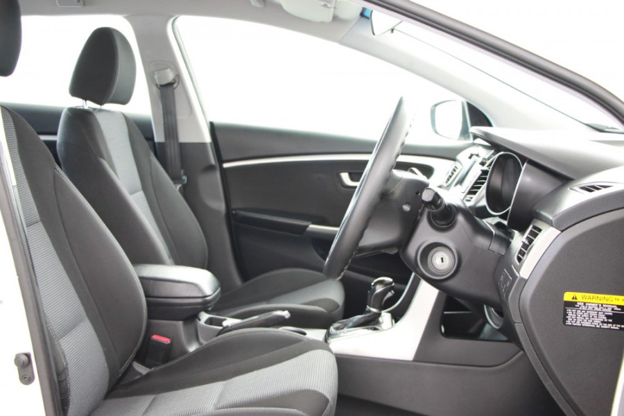 2013 Hyundai I30 GD Active Wagon Image 10