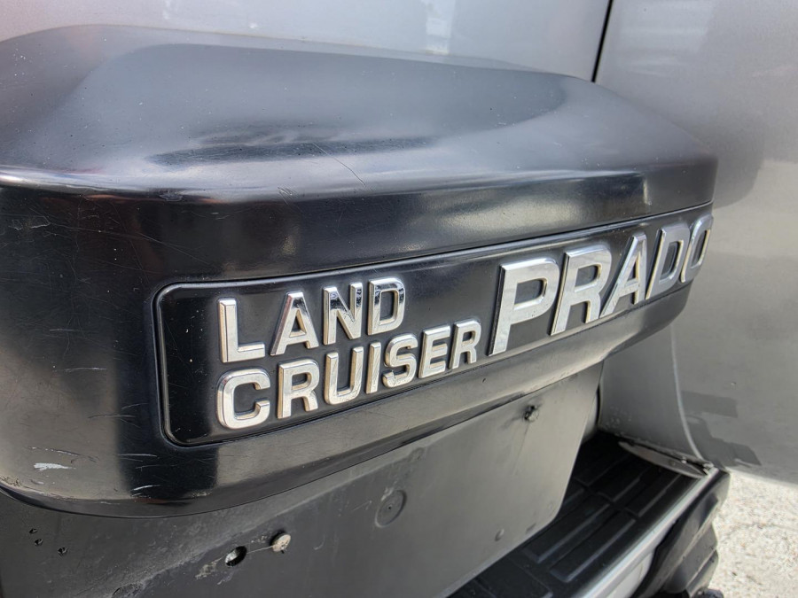 2013 MY14 Toyota LandCruiser Prado GDJ150R GX SUV Image 23