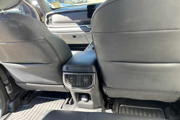 2026 Kia Tasman TK SX+ Ute Image 11
