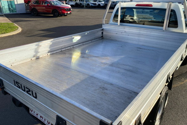 2021 Isuzu D-MAX RG SX High Ride Cab Chassis Image 10